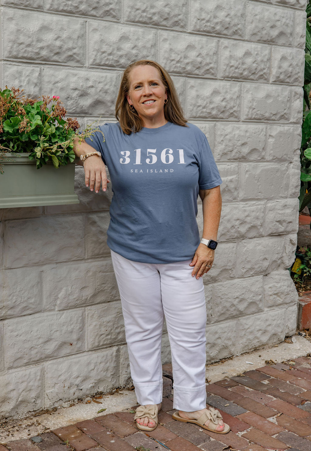 SEA ISLAND 31561 | Premium Signature Tee (Pre-sale)